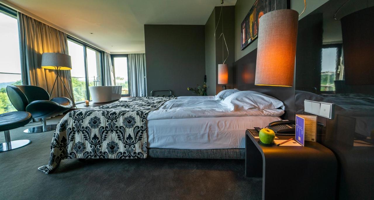 Modus Hotel Varna ภายนอก รูปภาพ